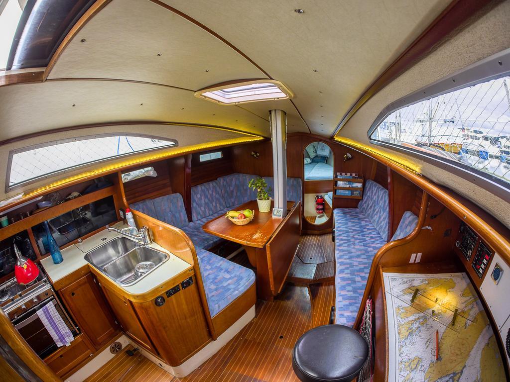 Hotel Norwavey, Sleep In A Boat Krokelvdalen Zewnętrze zdjęcie