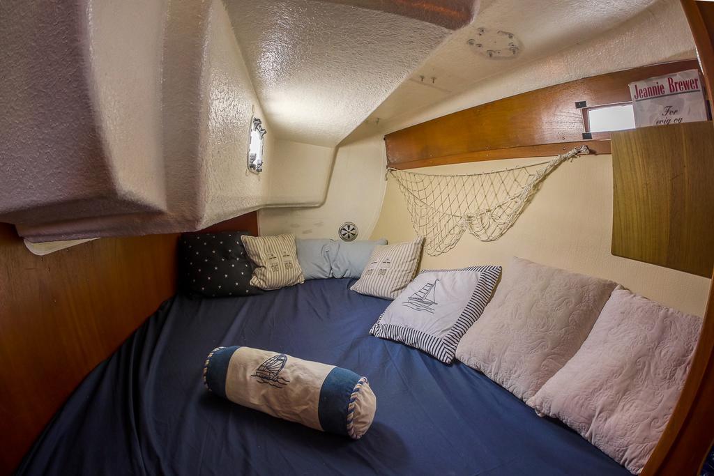 Hotel Norwavey, Sleep In A Boat Krokelvdalen Zewnętrze zdjęcie